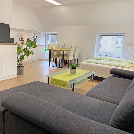 Ferien-Wohnung Fuer 1-4 Pers In Seenaehe Timelkam 外观 照片